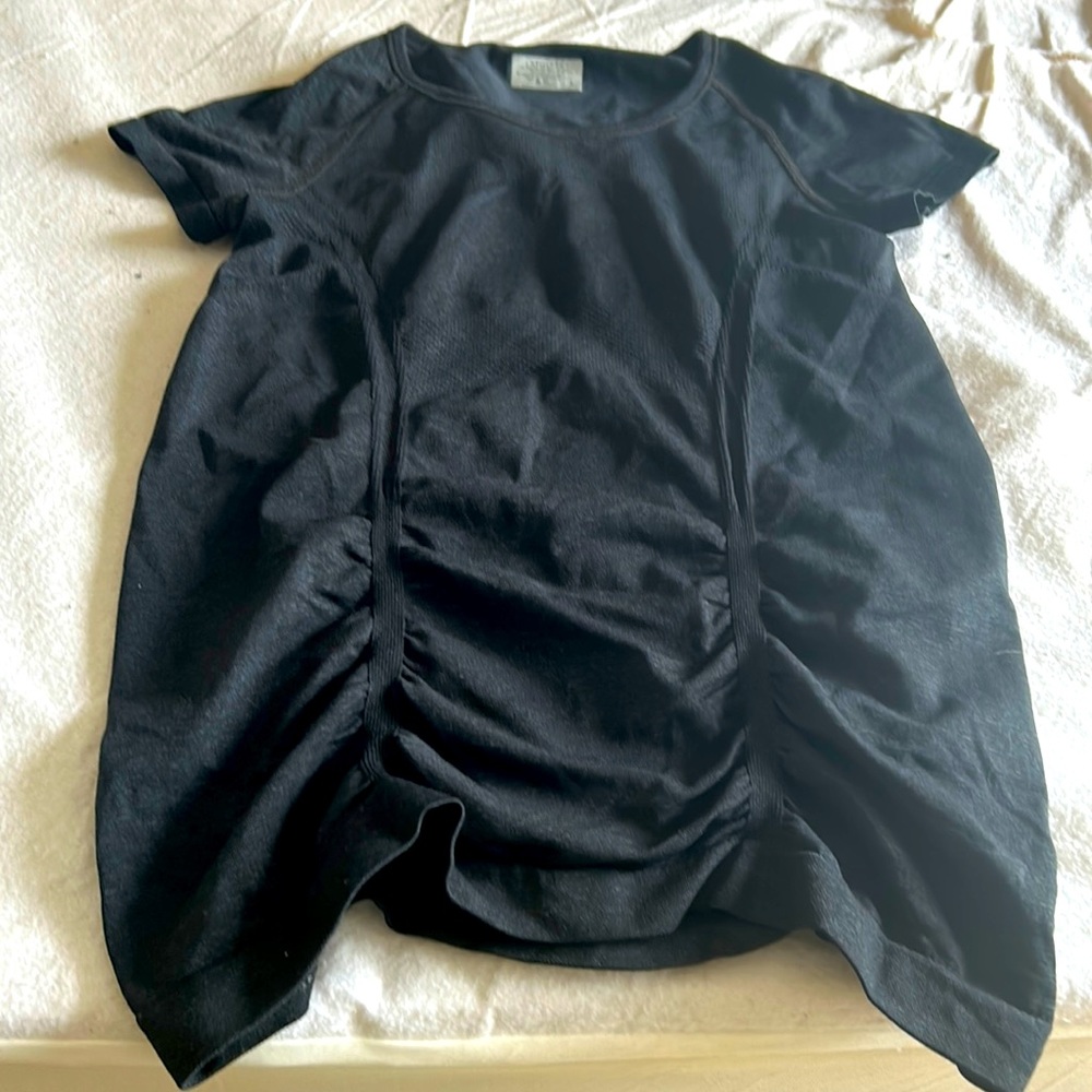 ATHLETA workout Top